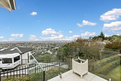 Photo of property in 27 Lookaway Place, Huntsbury, Christchurch, 8022