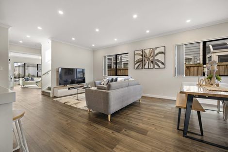 Photo of property in 30 Hikuawa Road, Flat Bush, Auckland, 2019