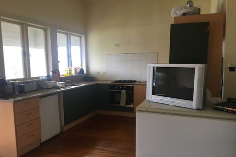 Photo of property in 28 Marama Street, Frankton, Hamilton, 3204