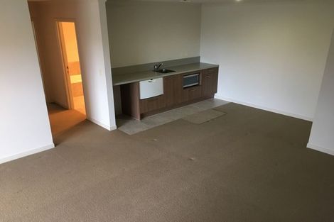 Photo of property in 1a Burford Place, Mellons Bay, Auckland, 2014