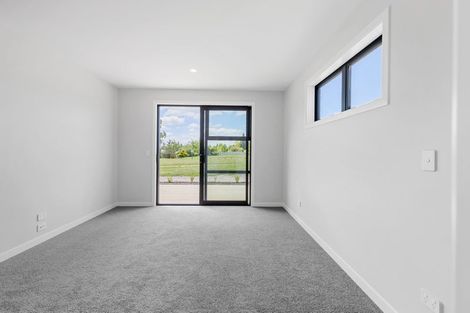 Photo of property in 20 Aubrey Crescent, Rainbow Point, Taupo, 3330