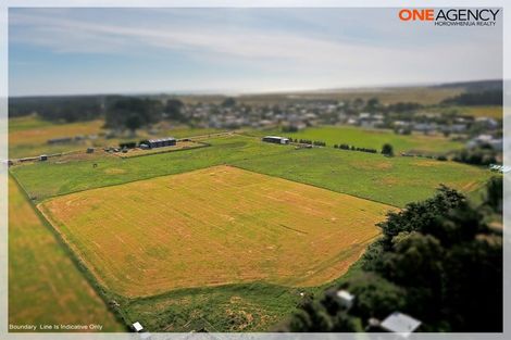Photo of property in 10 Ripa Street, Tangimoana, 4822