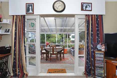 Photo of property in 20 Grey Street, Marton, 4710