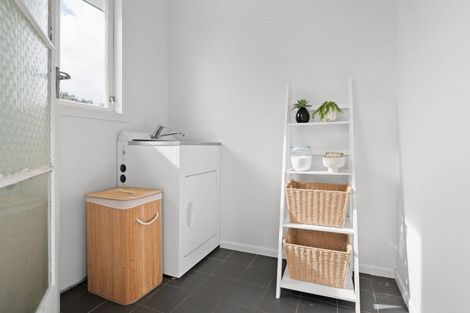 Photo of property in 28 Larnach Street, St Andrews, Hamilton, 3200