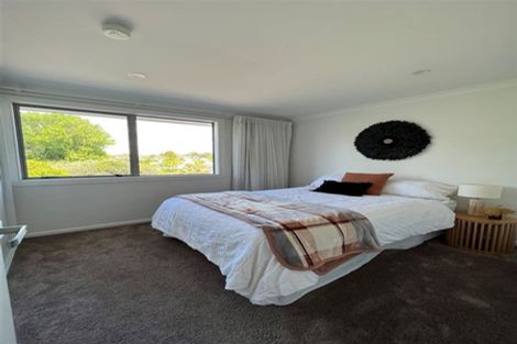Photo of property in 3 Salas Place, Howick, Auckland, 2010
