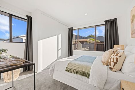 Photo of property in 185 Bowhill Road, New Brighton, Christchurch, 8083