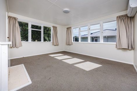Photo of property in 16 Gilbert Road, Otara, Auckland, 2023