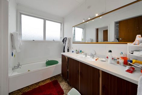 Photo of property in 168 Brecon Road, Stratford, 4332