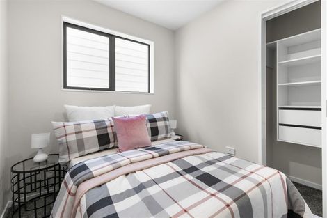 Photo of property in 105b Grove Road, Papakura, 2110