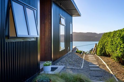 Photo of property in 15 Rose Street, Raglan, 3225