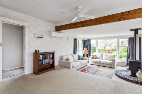 Photo of property in 26 Mazengarb Road, Paraparaumu Beach, Paraparaumu, 5032