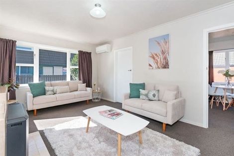Photo of property in 74 Russley Road, Russley, Christchurch, 8042