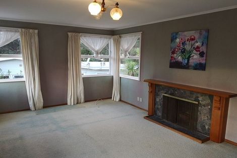 Photo of property in 16 Madison Place, Forrest Hill, Auckland, 0620