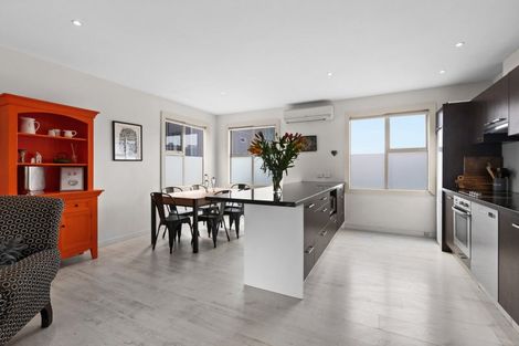 Photo of property in The Terraces, 37/9 Humber Street, Pandora, Napier, 4110