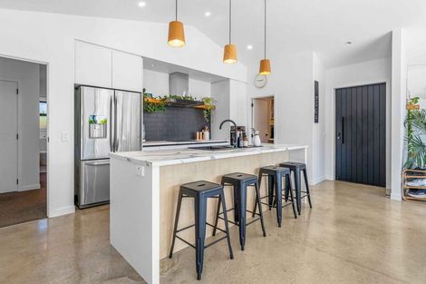 Photo of property in 90 Obsidian Way, Papamoa Beach, Te Puke, 3187