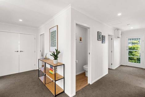 Photo of property in 401 Carrington Street, Upper Vogeltown, New Plymouth, 4310