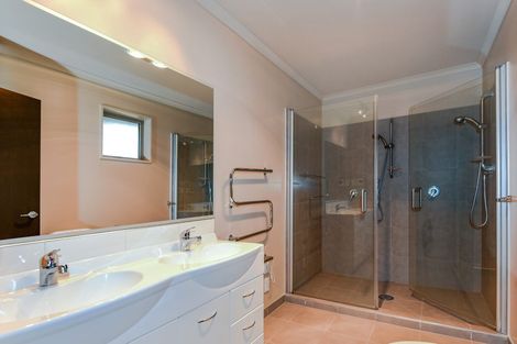 Photo of property in 33 Dryden Avenue, Rolleston, 7614