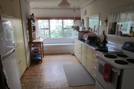 Photo of property in 41 Seaview Road, Glenfield, Auckland, 0629