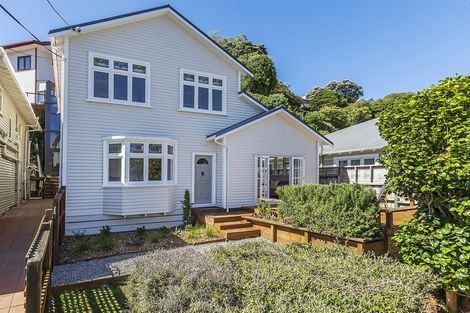 Photo of property in 11 Rimu Road, Kelburn, Wellington, 6012