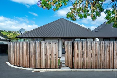 Photo of property in 71b/4 Main Road, Redcliffs, Christchurch, 8081