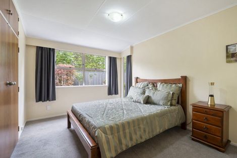 Photo of property in 18 Clifton Terrace, Fitzherbert, Palmerston North, 4410