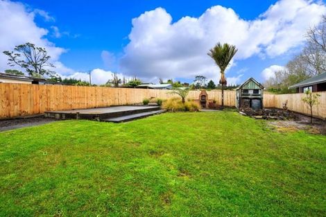 Photo of property in 238 Henderson Valley Road, Henderson, Auckland, 0612