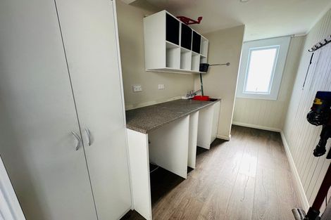 Photo of property in 2 Armstrong Street, Balclutha, 9230