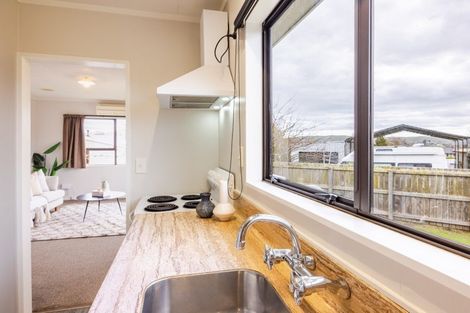 Photo of property in 6 Woburn Street, Waipukurau, 4200