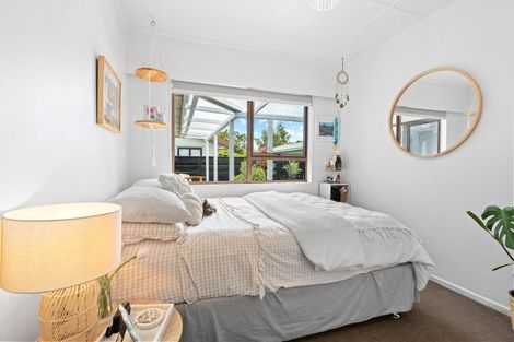 Photo of property in 1 Mahupuku Street, Greytown, 5712