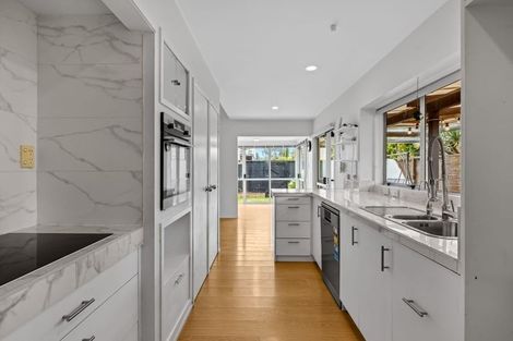 Photo of property in 41a Maygrove Drive, Orewa, 0931