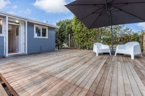 Photo of property in 118 Te Pene Avenue, Titahi Bay, Porirua, 5022