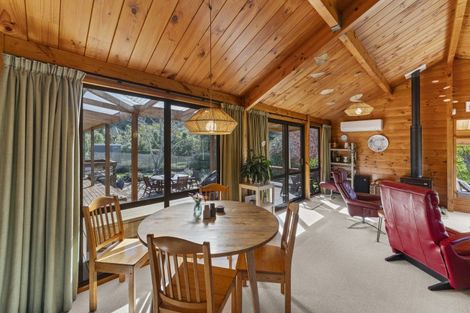 Photo of property in 12 Tirimoana Terrace, Anakiwa, Picton, 7281