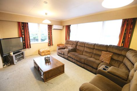 Photo of property in 74 Tuhikaramea Road, Dinsdale, Hamilton, 3204