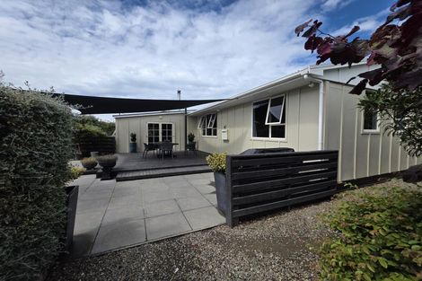 Photo of property in 2 Caen Street, Oamaru North, Oamaru, 9400