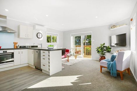 Photo of property in 19a Wilfred Street, Tawa, Wellington, 5028