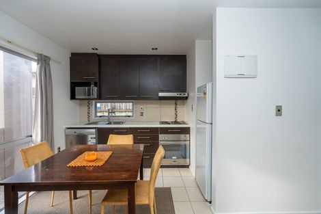 Photo of property in 18u6 Lorne Street, Melville, Hamilton, 3206