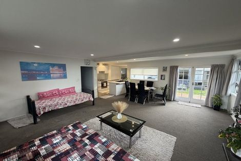 Photo of property in 74 Windsor Road, Bellevue, Tauranga, 3110