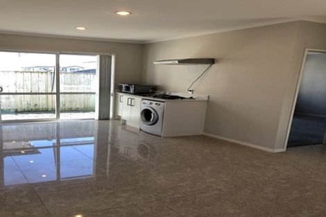 Photo of property in 24 Charlestown Drive, Flat Bush, Auckland, 2019