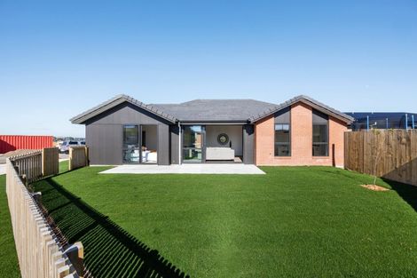 Photo of property in 31 Scenic Rise, Rototuna North, 3281
