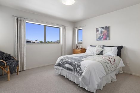 Photo of property in 46 Harbour Drive, Otumoetai, Tauranga, 3110