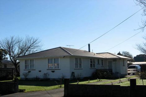 Photo of property in 5 Diamond Street, Carterton, 5713