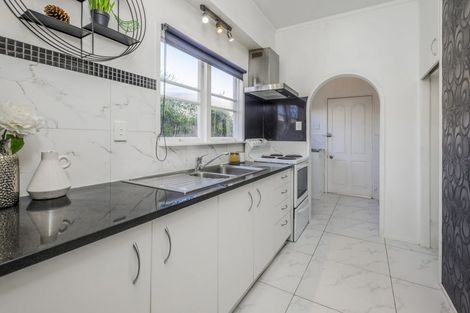 Photo of property in 6 Lipscombe Avenue, Papatoetoe, Auckland, 2025