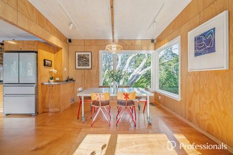 Photo of property in 20 London Road, Korokoro, Lower Hutt, 5012