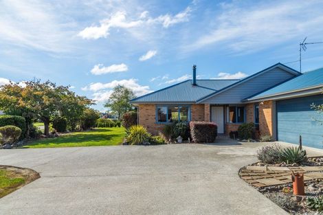 Photo of property in 4 Endelave Way, Carterton, 5713