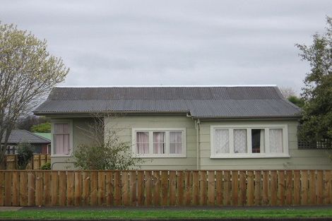 Photo of property in 8a Sussex Street, Levin, 5510