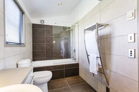 Photo of property in 13b Mataraki Place, Wanaka, 9305