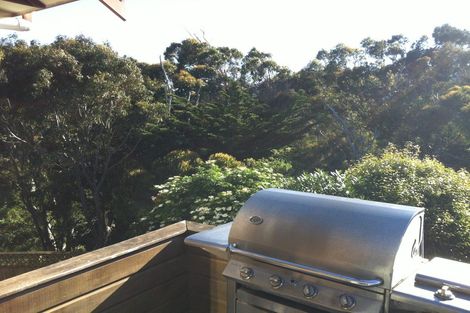 Photo of property in 30 Ronald Woolf Place, Churton Park, Wellington, 6037