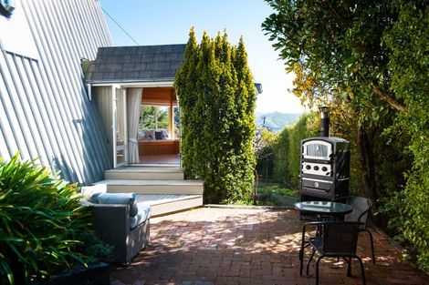 Photo of property in 12 Te Papau Crescent, Diamond Harbour, 8972
