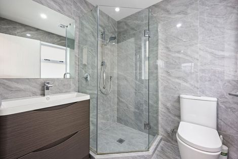 Photo of property in 85c Lake Panorama Drive, Henderson Valley, Auckland, 0614