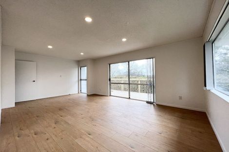 Photo of property in 1/7 Becroft Drive, Forrest Hill, Auckland, 0620